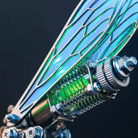 Close-up of the 3D metal mantis model tail