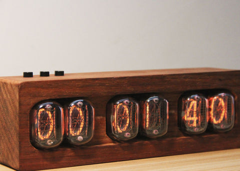 Retro Nixie Tube Clock – Vintage Glow Digital Desk Clock with Wooden Case for Home Office Decor