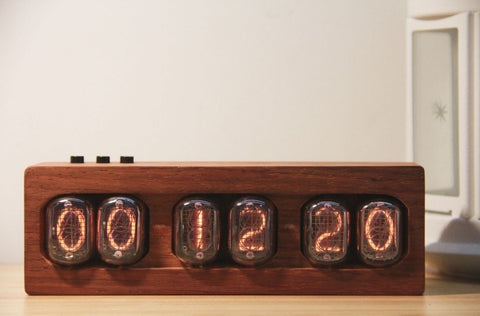 Retro Nixie Tube Clock – Vintage Glow Digital Desk Clock with Wooden Case for Home Office Decor