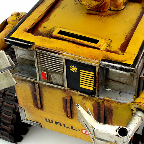 WALL-E Robot Model – Handmade Vintage Metal Robot Figure for Desk, Shelf & Home Decor